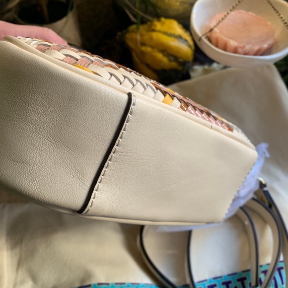 Authentic TORY BURCH Handwoven napa and Leather top zip crossbody - Picture 10 of 11